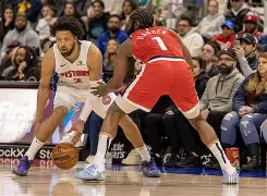 关于洛杉矶快船NBA击败波特兰开拓者莱昂纳德稳定输出的信息